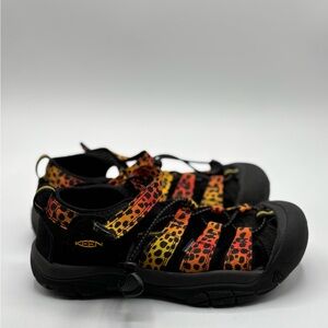 Keen Newport H2 Cheetah sandals
